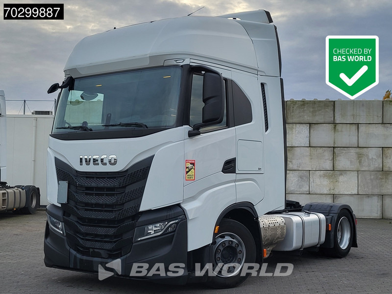 Iveco S-Way 460 4X2 Mega 2x Tanks Retarder - Tractor: foto 1 Iveco S-Way 460 4X2 Mega 2x Tanks Retarder - Tractor: foto 1