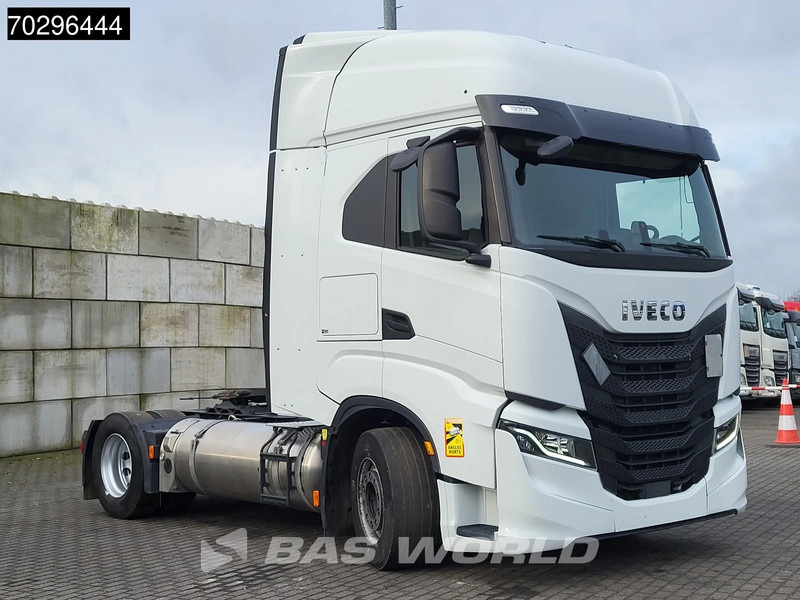 Iveco S-Way 460 S-Way 4X2 LNG Retarder 2X Tanks - Tractor: foto 3 Iveco S-Way 460 S-Way 4X2 LNG Retarder 2X Tanks - Tractor: foto 3