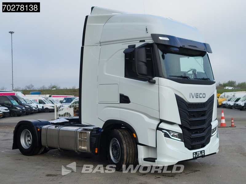 Iveco S-Way 500 4X2 NEW MY24! 2x Tanks Standklima ACC LED Euro 6 - Tractor: foto 3 Iveco S-Way 500 4X2 NEW MY24! 2x Tanks Standklima ACC LED Euro 6 - Tractor: foto 3