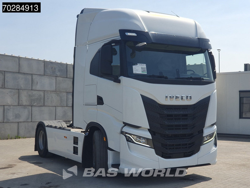 Iveco S-Way 510 S-Way 4X2 Retarder ACC Navi Euro 6 - Tractor: foto 3 Iveco S-Way 510 S-Way 4X2 Retarder ACC Navi Euro 6 - Tractor: foto 3