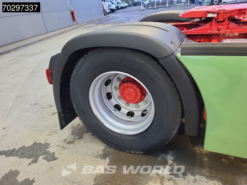 Tractor novo Iveco S-Way 580 4X2 NEW! LED Standklima ACC Navi Euro 6: foto 16