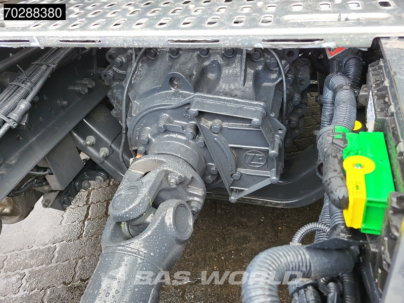 Tractor novo Iveco S-way 580 4X2 NEW! 2x Tanks Navi ACC Standklima: foto 14