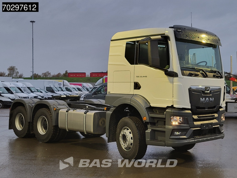 MAN TGS 33.440 6X4 NEW! TN Manual Full-Steel Big-Axle Drumbrakes Euro 2 - Tractor: foto 3 MAN TGS 33.440 6X4 NEW! TN Manual Full-Steel Big-Axle Drumbrakes Euro 2 - Tractor: foto 3