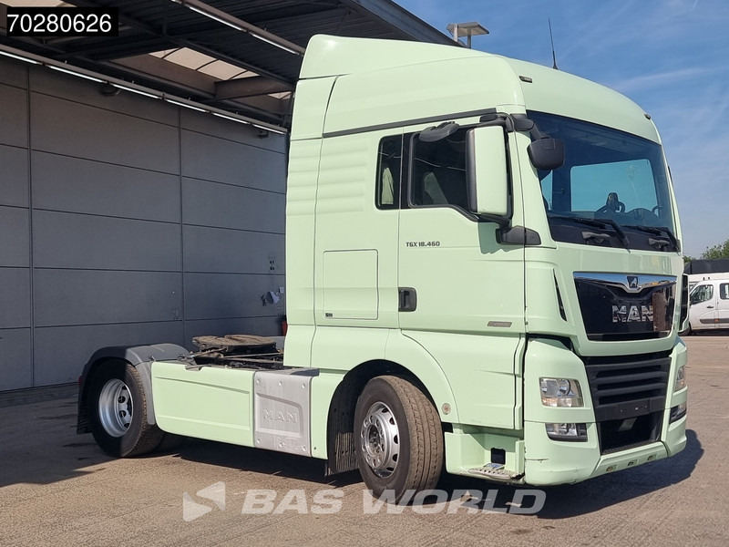 MAN TGX 18.460 TGX 4X2 XLX Retarder 2x Tanks - Tractor: foto 3 MAN TGX 18.460 TGX 4X2 XLX Retarder 2x Tanks - Tractor: foto 3