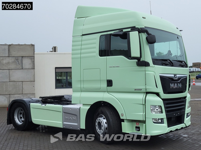 MAN TGX 18.460 TGX 4X2 XLX Retarder 2xTanks Standklima Euro 6 - Tractor: foto 2 MAN TGX 18.460 TGX 4X2 XLX Retarder 2xTanks Standklima Euro 6 - Tractor: foto 2