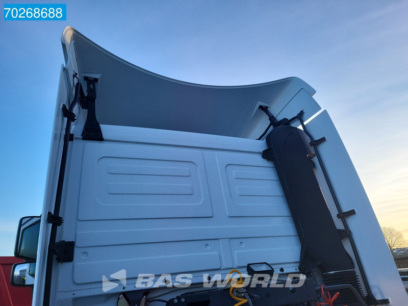 Mercedes-Benz Actros 1832 Actros 4X2 First Owner! NL-Truck MP3 ClassicSpace - Tractor: foto 3 Mercedes-Benz Actros 1832 Actros 4X2 First Owner! NL-Truck MP3 ClassicSpace - Tractor: foto 3