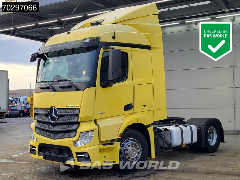 Mercedes-Benz Actros 1833 4X2 StreamSpace 80% Tyres 2xTanks Full-Air - Tractor: foto 1 Mercedes-Benz Actros 1833 4X2 StreamSpace 80% Tyres 2xTanks Full-Air - Tractor: foto 1