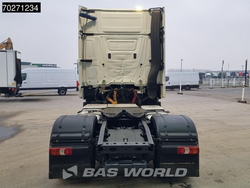 Mercedes-Benz Actros 1842 4X2 GigaSpace 2x Tanks Standklima - Tractor: foto 3 Mercedes-Benz Actros 1842 4X2 GigaSpace 2x Tanks Standklima - Tractor: foto 3