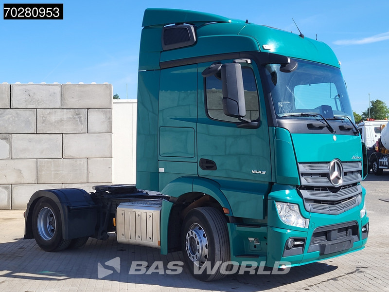 Mercedes-Benz Actros 1843 Actros 4X2 StreamSpace Euro 6 - Tractor: foto 3 Mercedes-Benz Actros 1843 Actros 4X2 StreamSpace Euro 6 - Tractor: foto 3