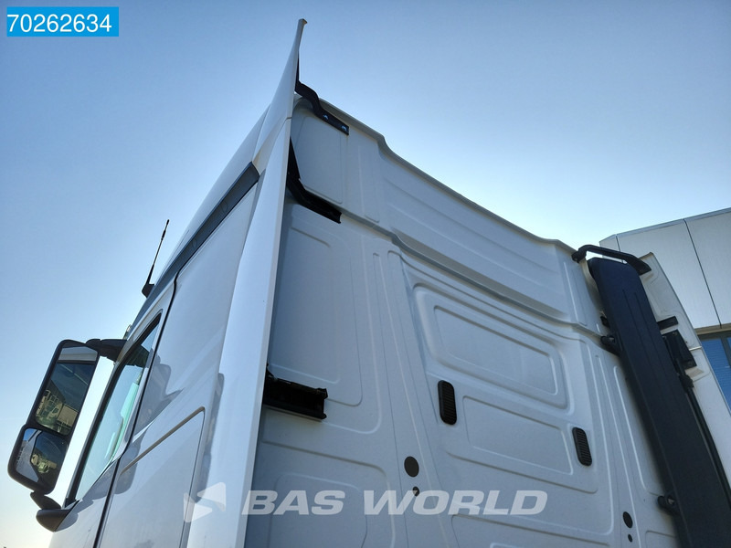 Mercedes-Benz Actros 1845 4X2 BROKEN ENGINE! ACC Retarder Standklima ADR BigSpace - Tractor: foto 5 Mercedes-Benz Actros 1845 4X2 BROKEN ENGINE! ACC Retarder Standklima ADR BigSpace - Tractor: foto 5