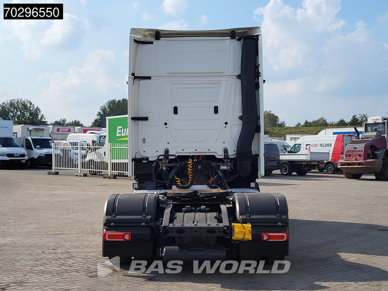 Mercedes-Benz Actros 1845 4X2 GigaSpace Mega Retarder 2x Tanks Standklima Xenon Euro 6 - Tractor: foto 3 Mercedes-Benz Actros 1845 4X2 GigaSpace Mega Retarder 2x Tanks Standklima Xenon Euro 6 - Tractor: foto 3