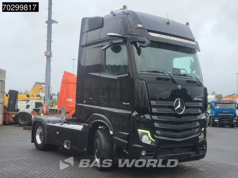 Mercedes-Benz Actros 1845 4X2 GigaSpace Retarder 2xTanks Alcoa's Standairco Navi ACC Euro 6 - Tractor: foto 3 Mercedes-Benz Actros 1845 4X2 GigaSpace Retarder 2xTanks Alcoa's Standairco Navi ACC Euro 6 - Tractor: foto 3
