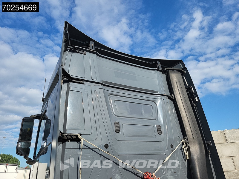 Mercedes-Benz Actros 1845 4X2 StreamSpace 2x Tanks - Tractor: foto 5 Mercedes-Benz Actros 1845 4X2 StreamSpace 2x Tanks - Tractor: foto 5