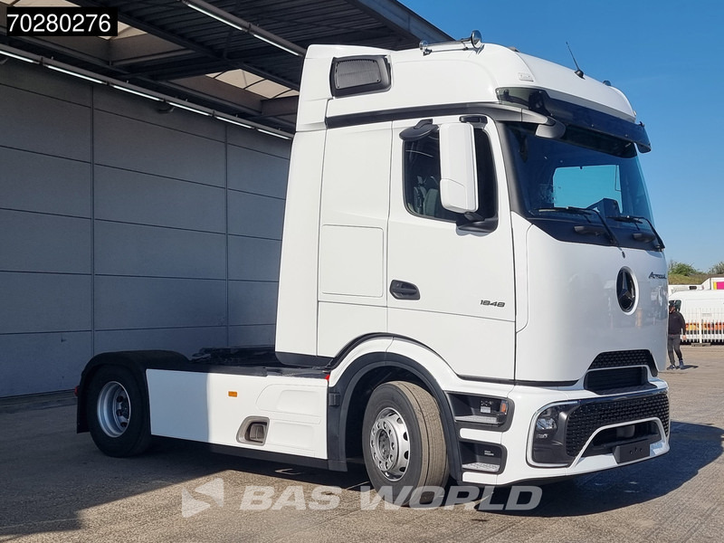 Mercedes-Benz Actros 1848 Actros 4X2 NEW! ProCabin-Big 2x Tanks Standklima Navi SmartTacho2 - Tractor: foto 3 Mercedes-Benz Actros 1848 Actros 4X2 NEW! ProCabin-Big 2x Tanks Standklima Navi SmartTacho2 - Tractor: foto 3