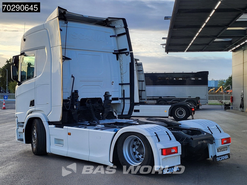 Scania R450 4X2 Mega Retarder 2x Tanks LED Standklima Euro 6 - Tractor: foto 2 Scania R450 4X2 Mega Retarder 2x Tanks LED Standklima Euro 6 - Tractor: foto 2