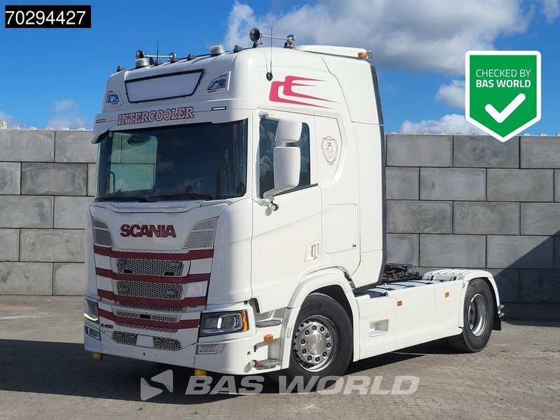 Scania R450 R 4X2 Retarder 2xTanks Leder ACC Hydraulic Euro 6 - Tractor: foto 1 Scania R450 R 4X2 Retarder 2xTanks Leder ACC Hydraulic Euro 6 - Tractor: foto 1