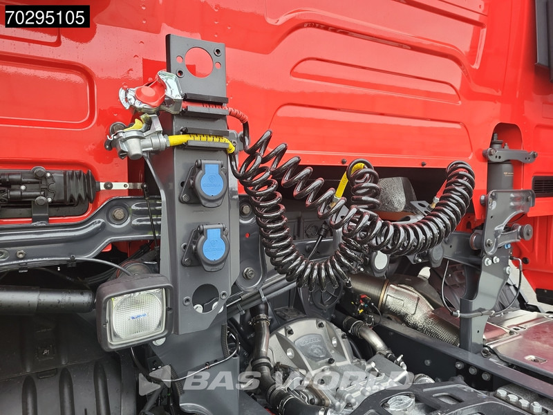 Tractor novo Scania R460 4X2 NEW! Retarder 2xTanks ACC LED Euro 6: foto 11 Tractor novo Scania R460 4X2 NEW! Retarder 2xTanks ACC LED Euro 6: foto 11