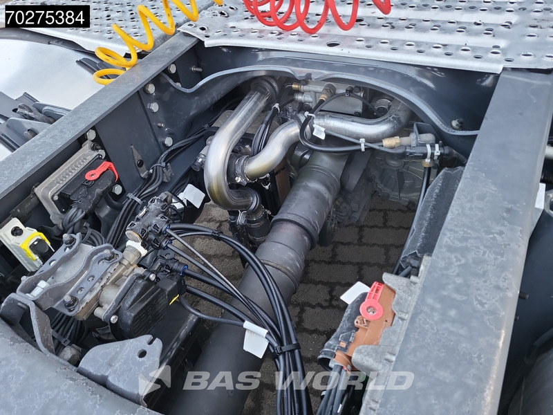 Tractor Scania S460 4X2 Retarder Euro 6 ACC 2x Tanks: foto 9