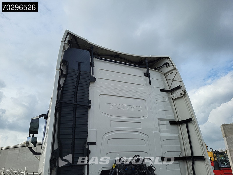 Volvo FH 460 FH 4X2 NL-Truck APK VEB+ VDS 2x Tanks Xenon ACC Euro 6 - Tractor: foto 5 Volvo FH 460 FH 4X2 NL-Truck APK VEB+ VDS 2x Tanks Xenon ACC Euro 6 - Tractor: foto 5
