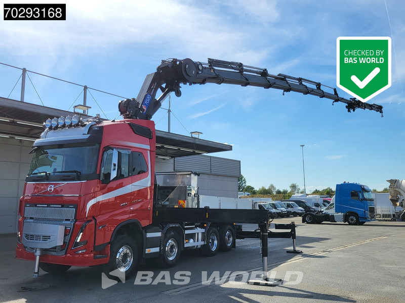 Volvo FH16 650 FH16 8X2 HMF 7020K-RCS Crane + Fly-Jib Lift+Steering-Axle Navi LED ACC Euro 6 - Tractor: foto 1 Volvo FH16 650 FH16 8X2 HMF 7020K-RCS Crane + Fly-Jib Lift+Steering-Axle Navi LED ACC Euro 6 - Tractor: foto 1