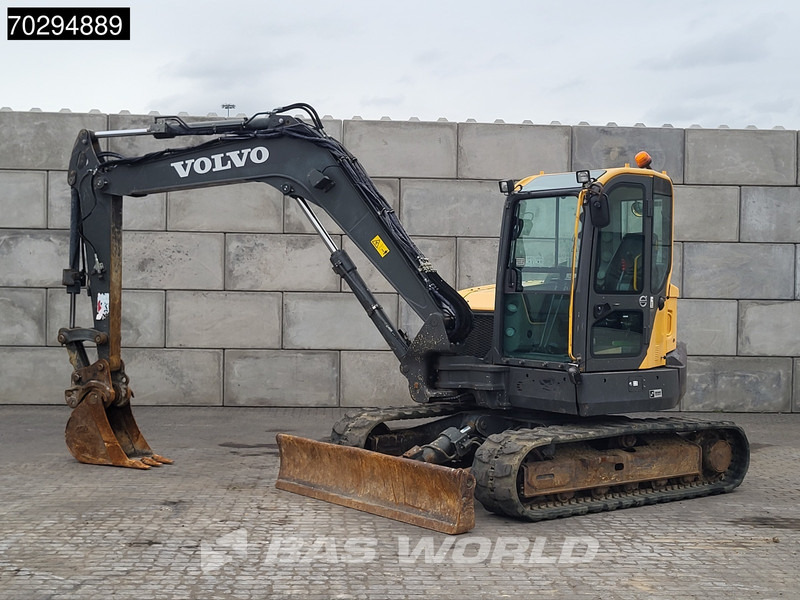 Volvo ECR88 D A/C - Mini escavadeira: foto 2 Volvo ECR88 D A/C - Mini escavadeira: foto 2