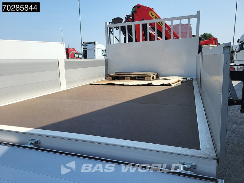 Camião de caixa aberta/ Plataforma, Camião grua novo Volvo FE 320 4X2 NEW! Palfinger PK14.501K SLD5 Remote Crane Kran Euro 6: foto 17