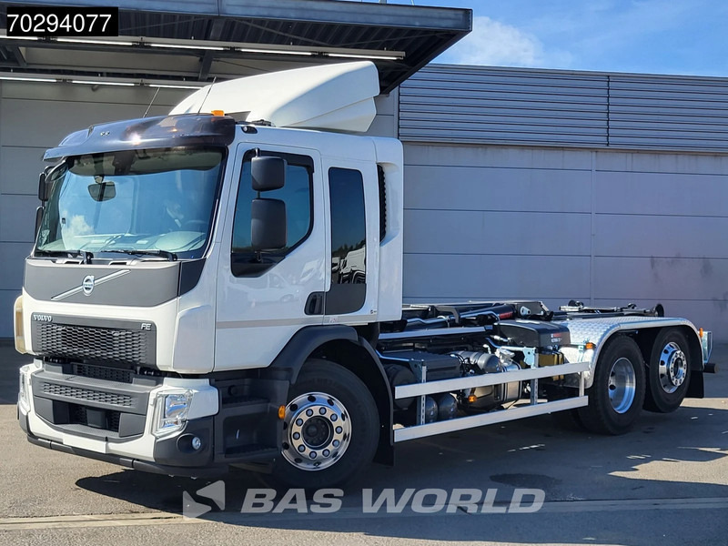 Volvo FE 320 6X2 NEW HIAB 21Tons Abrollkipper Lift+Lenkachse Automatic Euro 6 - Camião polibenne: foto 3 Volvo FE 320 6X2 NEW HIAB 21Tons Abrollkipper Lift+Lenkachse Automatic Euro 6 - Camião polibenne: foto 3