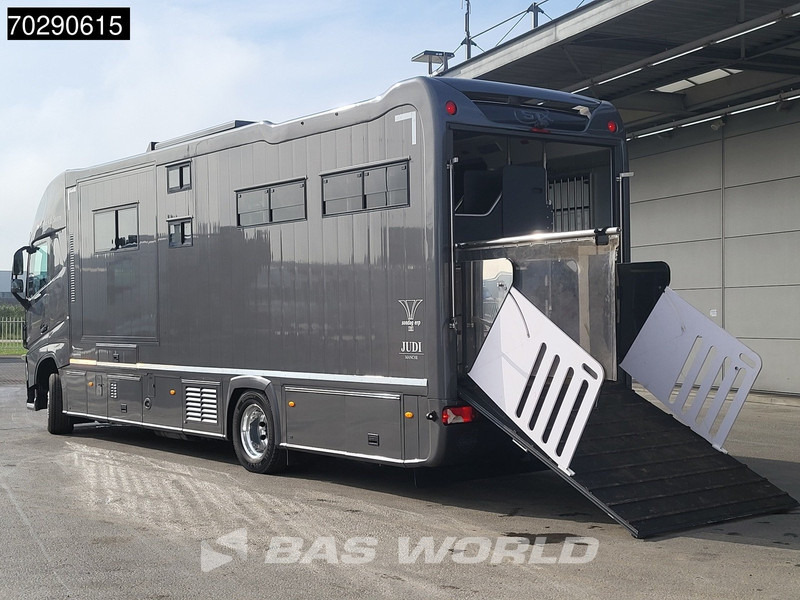 Volvo FH 420 FH 4X2 NL-Truck STX Horse truck + Living 4 Horses Navi ACC Euro 6 - Camião de transporte de cavalos: foto 2 Volvo FH 420 FH 4X2 NL-Truck STX Horse truck + Living 4 Horses Navi ACC Euro 6 - Camião de transporte de cavalos: foto 2