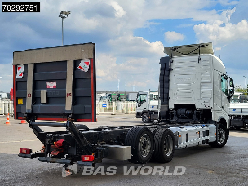 Volvo FH 460 FH 6X2 2000kg Ladebordwand Xenon DynamicSteering Automatic ACC Euro 6 - Camião chassi: foto 5 Volvo FH 460 FH 6X2 2000kg Ladebordwand Xenon DynamicSteering Automatic ACC Euro 6 - Camião chassi: foto 5