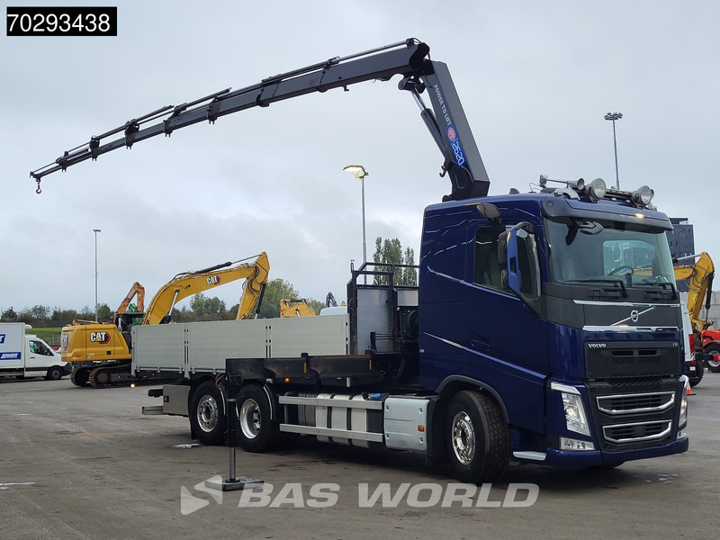 Volvo FH 500 FH 6X2 HMF 2620K-RC Crane Xenon Lift+Steering-Axle Automatic Euro 6 - Camião de caixa aberta/ Plataforma, Camião grua: foto 3 Volvo FH 500 FH 6X2 HMF 2620K-RC Crane Xenon Lift+Steering-Axle Automatic Euro 6 - Camião de caixa aberta/ Plataforma, Camião grua: foto 3
