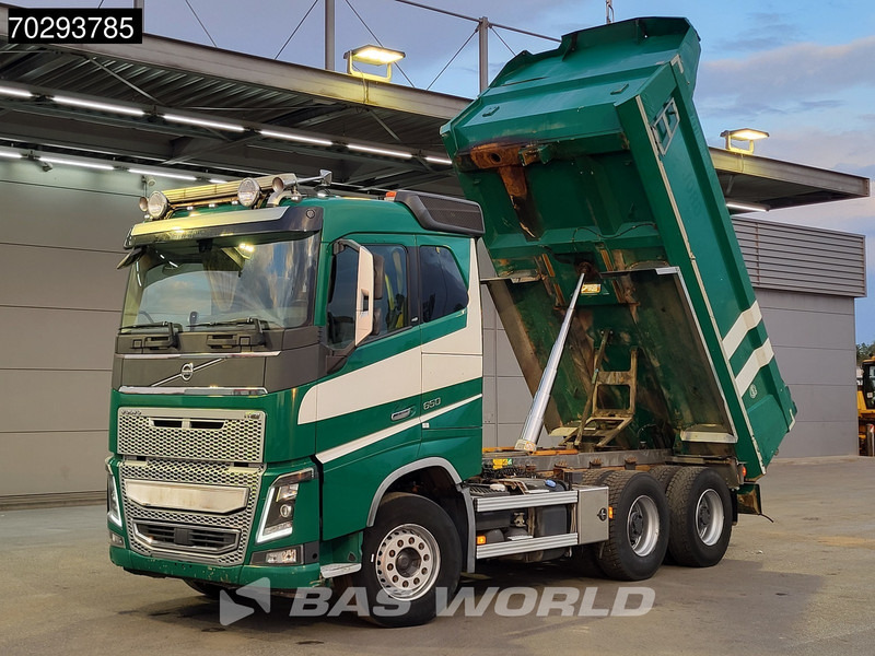 Volvo FH16 650 FH16 6X4 12m3 tipper Automatic Retarder Big-Axle Xenon Euro 6 - Camião basculante: foto 3 Volvo FH16 650 FH16 6X4 12m3 tipper Automatic Retarder Big-Axle Xenon Euro 6 - Camião basculante: foto 3