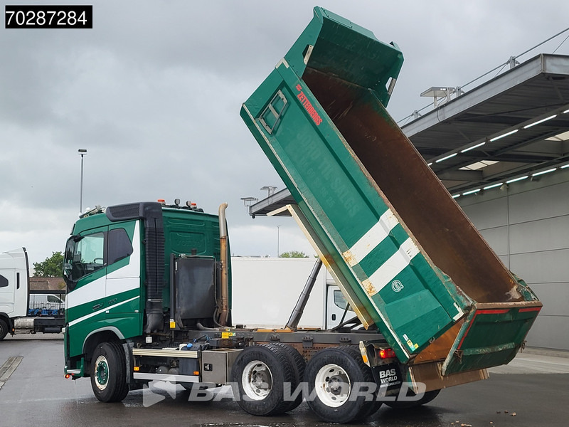 Volvo FH16 650 FH16 6X4 Dynamic steering - Camião basculante: foto 2 Volvo FH16 650 FH16 6X4 Dynamic steering - Camião basculante: foto 2