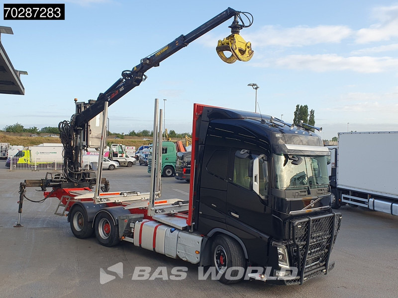 Volvo FH16 750 FH16 6X4 HIAB E96S 79 wood crane Retarder Dynamic-Steering Big-Axle Euro 6 - Camião de transporte de madeira, Camião grua: foto 3 Volvo FH16 750 FH16 6X4 HIAB E96S 79 wood crane Retarder Dynamic-Steering Big-Axle Euro 6 - Camião de transporte de madeira, Camião grua: foto 3