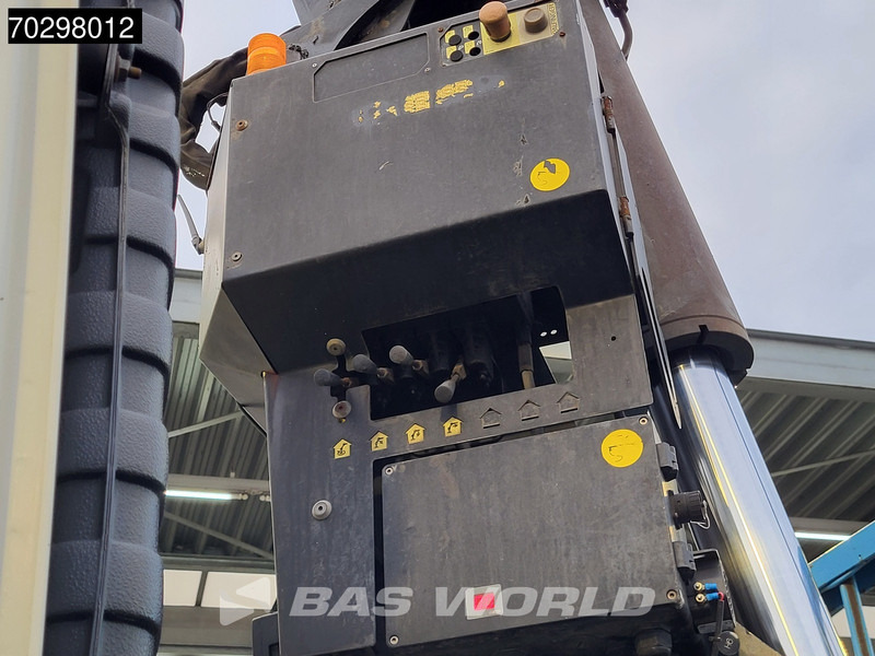 Camião de caixa aberta/ Plataforma, Camião grua Volvo FM 360 FM 6X2 Palfinger PK29002 Kran crane Manual Sleepercab Airco Euro 4: foto 20 Camião de caixa aberta/ Plataforma, Camião grua Volvo FM 360 FM 6X2 Palfinger PK29002 Kran crane Manual Sleepercab Airco Euro 4: foto 20