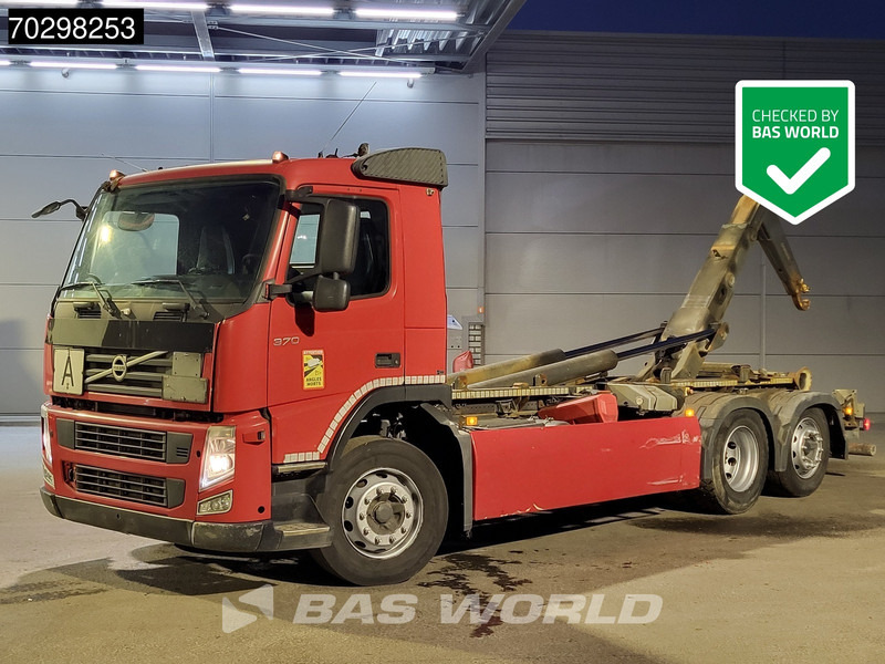 Volvo FM 370 6X2 21t Hooklift Lift Axle Automatic Euro 5 - Camião polibenne: foto 1 Volvo FM 370 6X2 21t Hooklift Lift Axle Automatic Euro 5 - Camião polibenne: foto 1