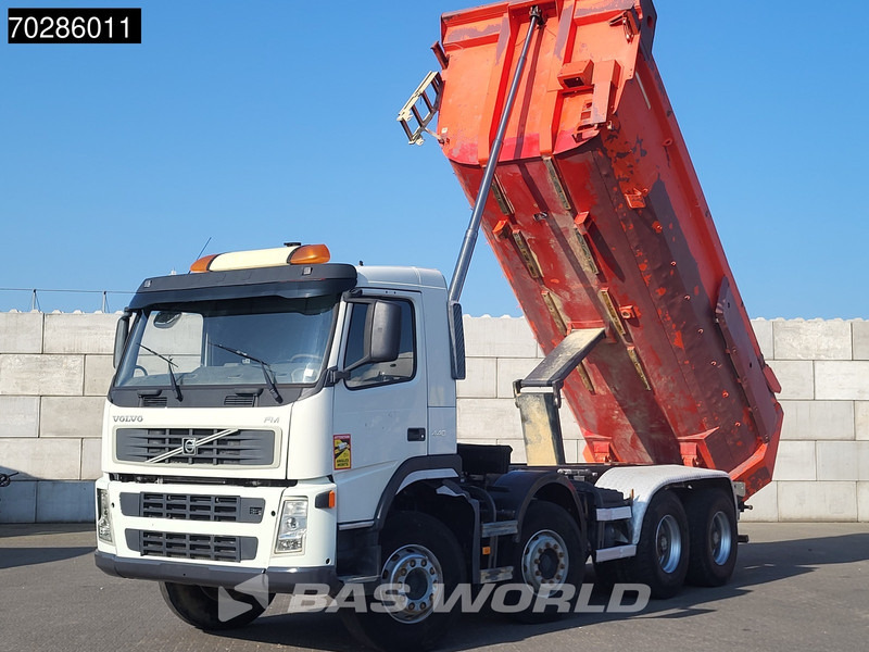 Volvo FM 440 8X4 Power Tronic Euro 3 - Camião basculante: foto 3 Volvo FM 440 8X4 Power Tronic Euro 3 - Camião basculante: foto 3