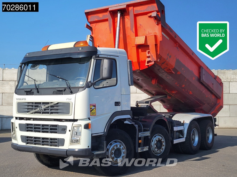 Volvo FM 440 8X4 Power Tronic Euro 3 - Camião basculante: foto 1 Volvo FM 440 8X4 Power Tronic Euro 3 - Camião basculante: foto 1