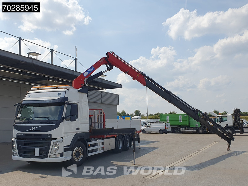 Volvo FM 500 6X2 HMF 3220-K7 Lift-Steering Axle Crane Kran Euro 6 - Camião de caixa aberta/ Plataforma, Camião grua: foto 5 Volvo FM 500 6X2 HMF 3220-K7 Lift-Steering Axle Crane Kran Euro 6 - Camião de caixa aberta/ Plataforma, Camião grua: foto 5
