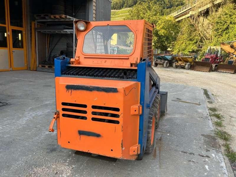 Mini pá carregadora Bobcat 543 MACHINE SUISSE: foto 16