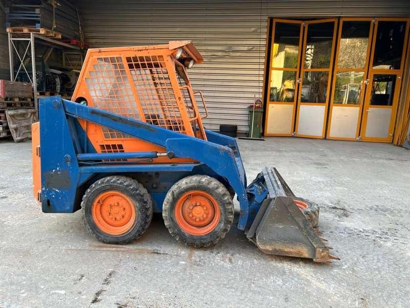 Mini pá carregadora Bobcat 543 MACHINE SUISSE: foto 6