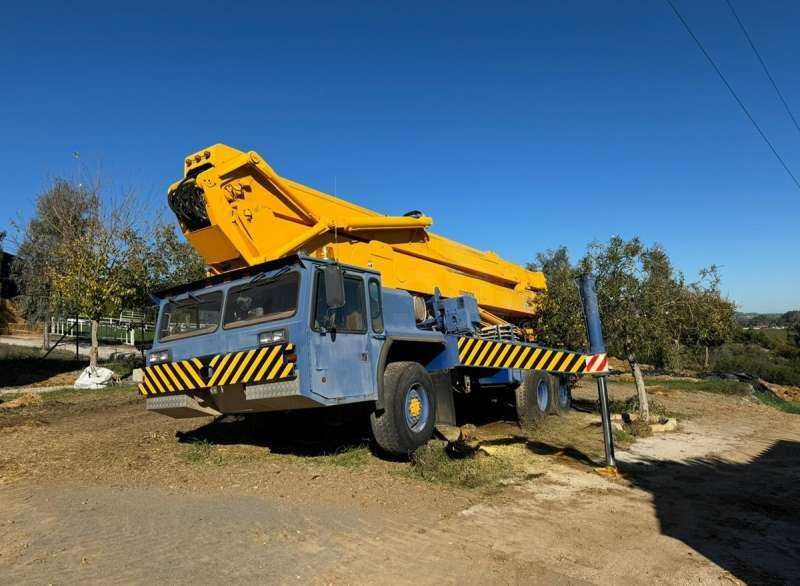 CONDOR 125/S - Grua móvel: foto 1 CONDOR 125/S - Grua móvel: foto 1