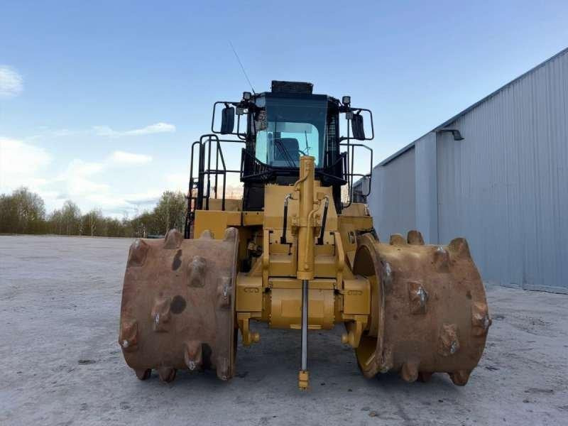 Caterpillar 816F2 - Compactador: foto 3 Caterpillar 816F2 - Compactador: foto 3