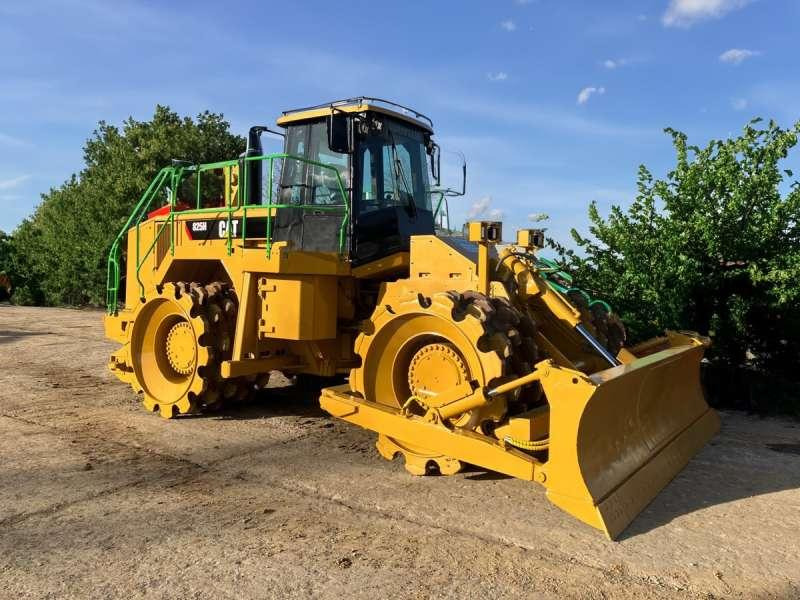 Caterpillar 825H - Compactador: foto 1 Caterpillar 825H - Compactador: foto 1