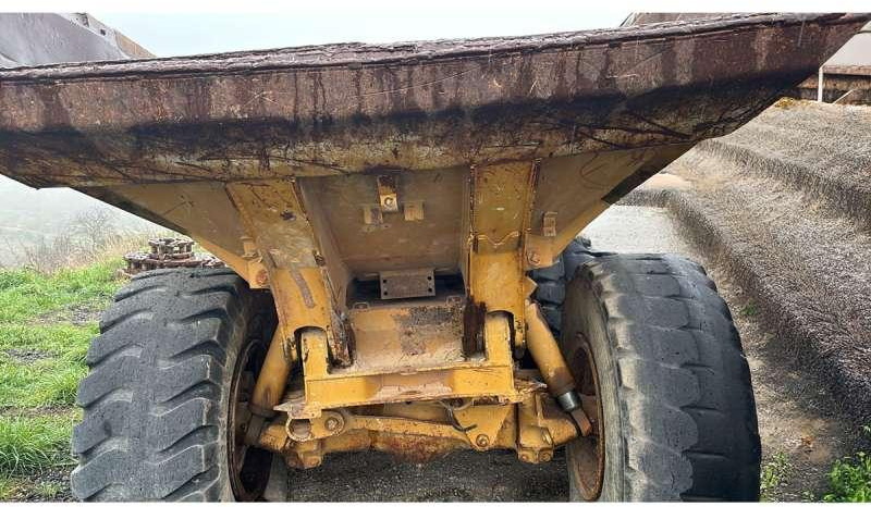Caterpillar D250B - Dumper: foto 4 Caterpillar D250B - Dumper: foto 4