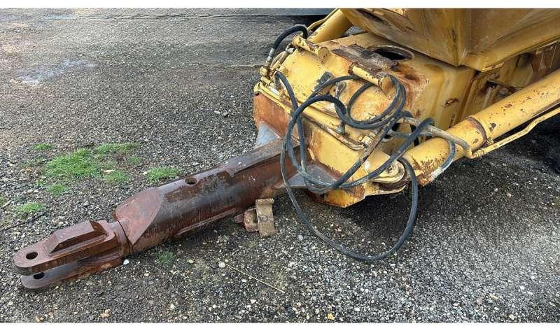 Caterpillar D250B - Dumper: foto 5 Caterpillar D250B - Dumper: foto 5