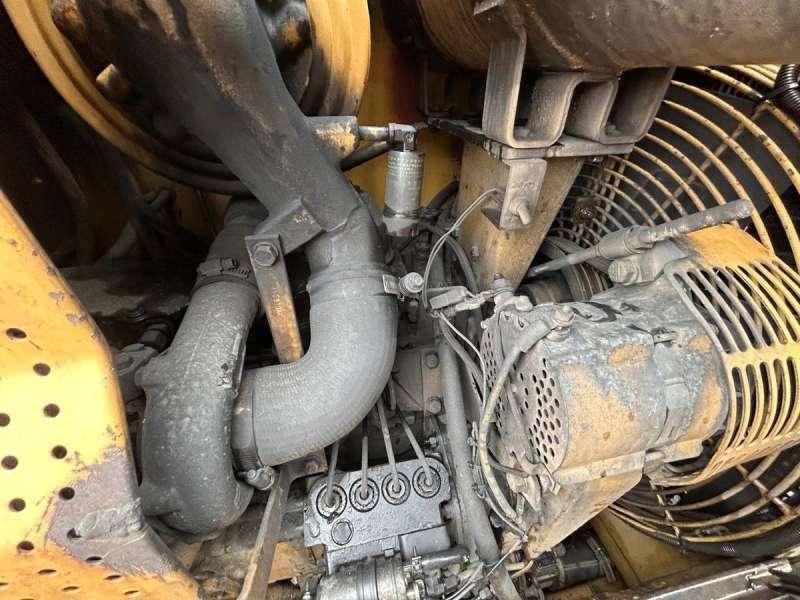 Buldôzer Caterpillar D4H LGP: foto 26