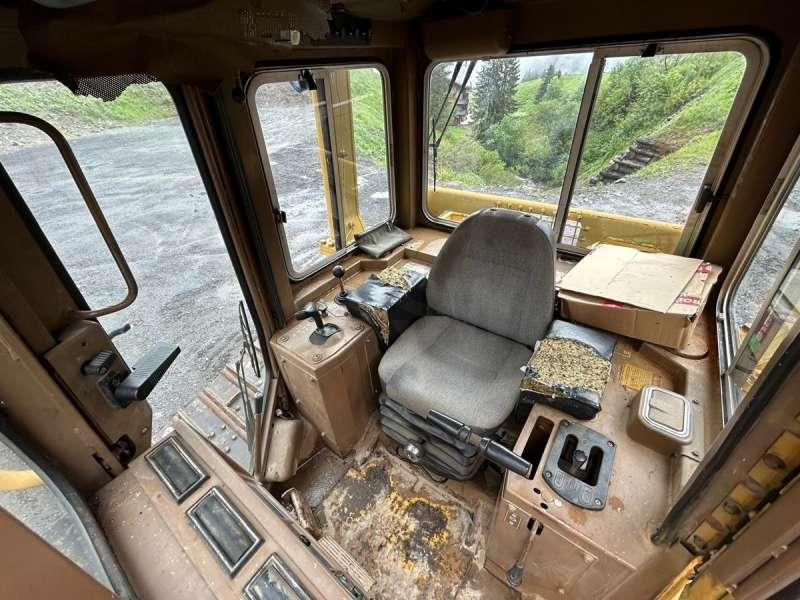 Buldôzer Caterpillar D4H LGP: foto 15