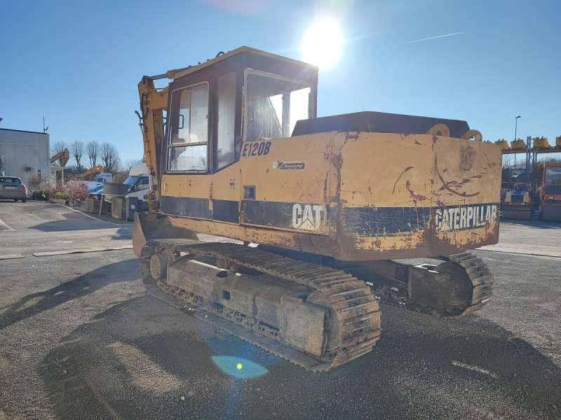 Caterpillar Pelle sur Chenilles E120B - Escavadora de rastos: foto 5 Caterpillar Pelle sur Chenilles E120B - Escavadora de rastos: foto 5