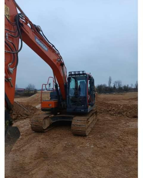 Doosan DX140LC-5 - Escavadora de rastos: foto 3 Doosan DX140LC-5 - Escavadora de rastos: foto 3