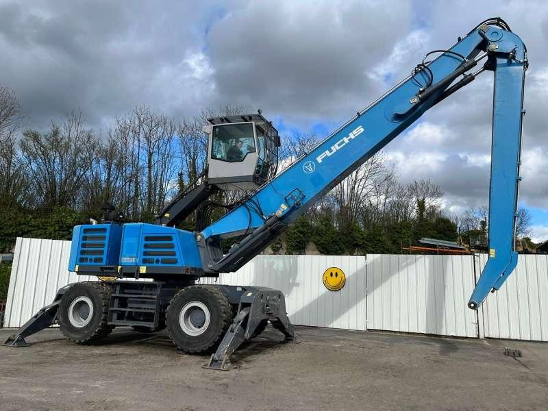 Fuchs MHL 350 - Manipulador de material: foto 1 Fuchs MHL 350 - Manipulador de material: foto 1